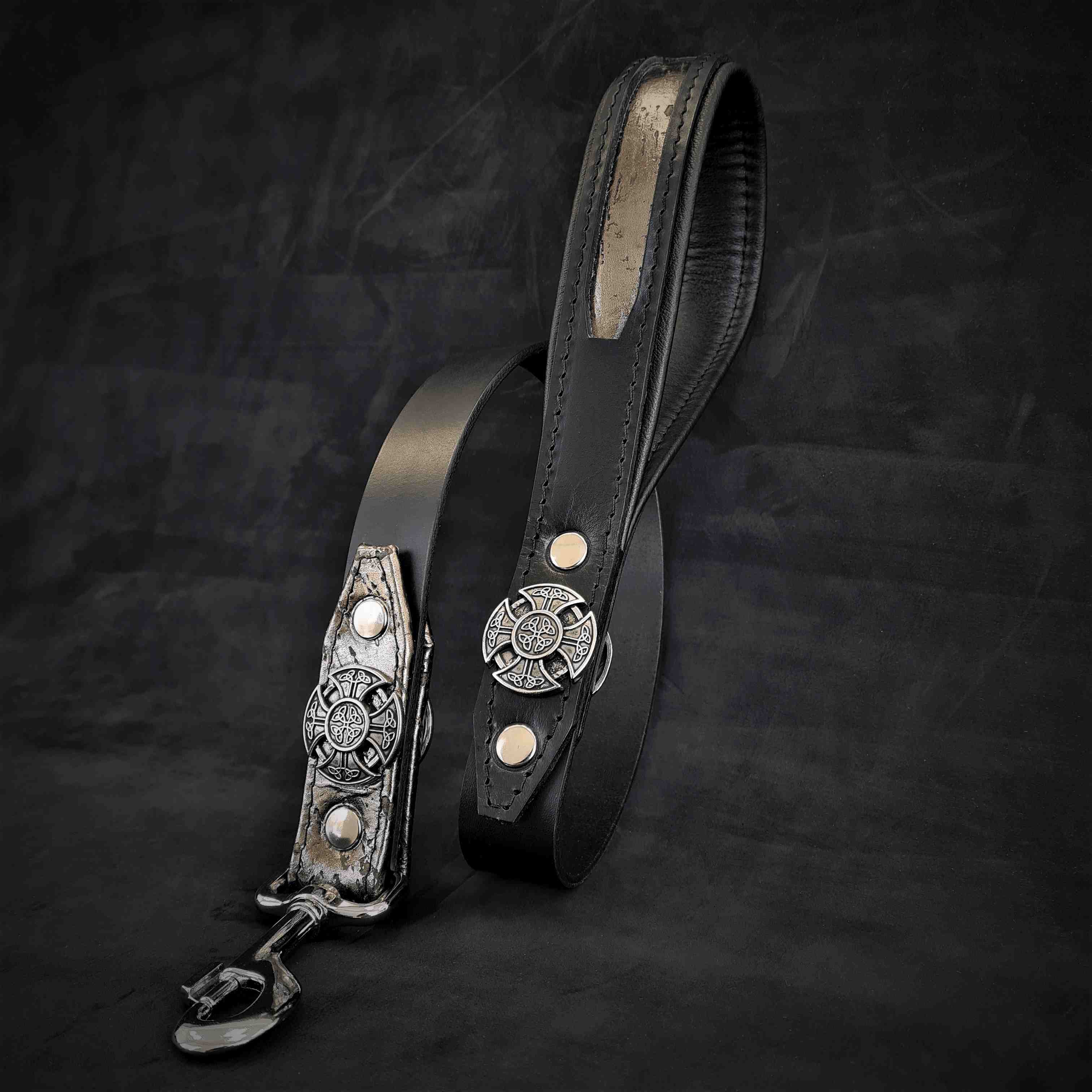 ⚔️🐕 Viking Leather Leash - Laisse Premium Viking (1 m)