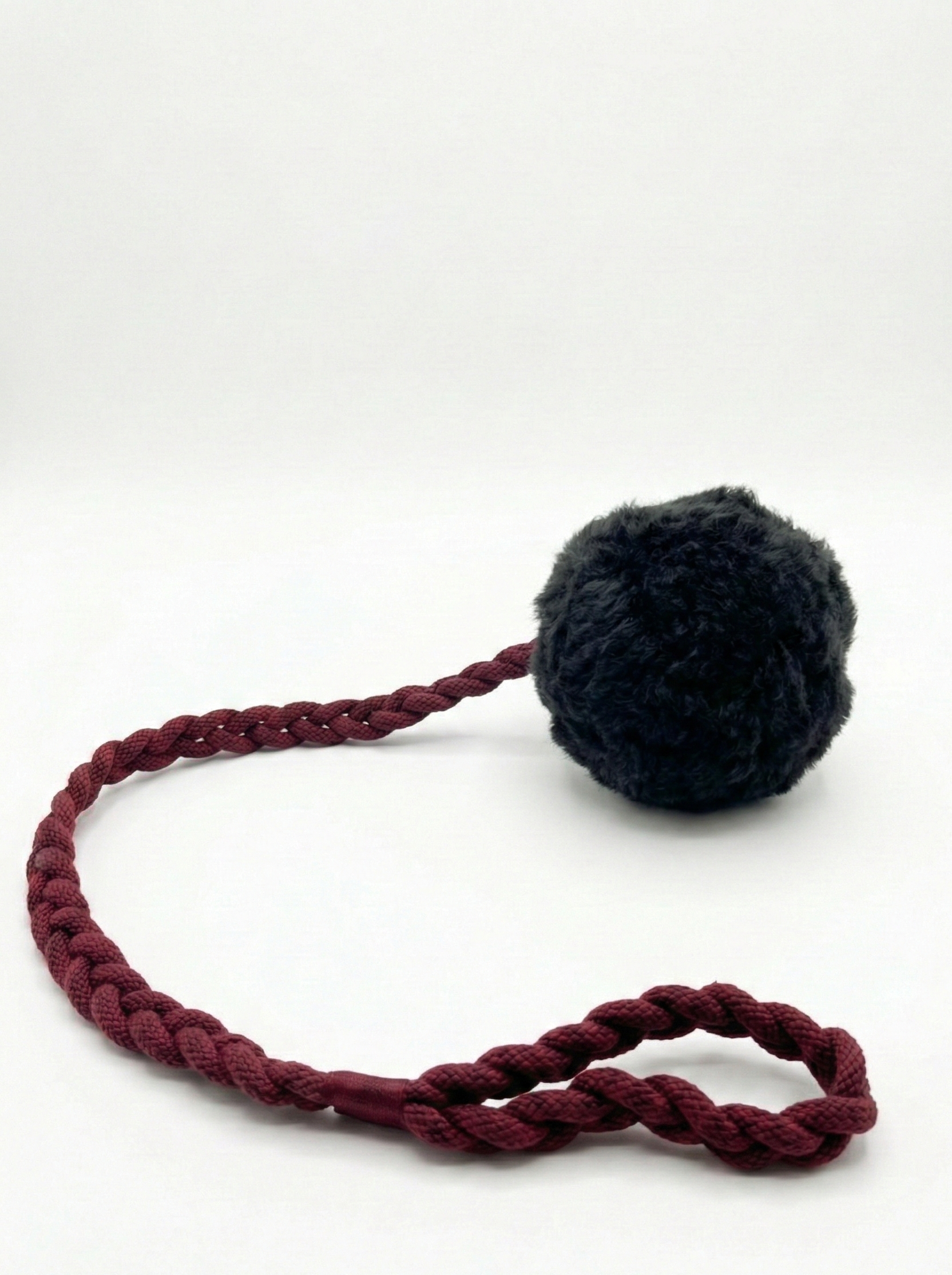 Naturel/Artisanal/Dog 🐶 Wool Pom Tug Toy - Black (Jouet à Tirer en Laine Naturelle)