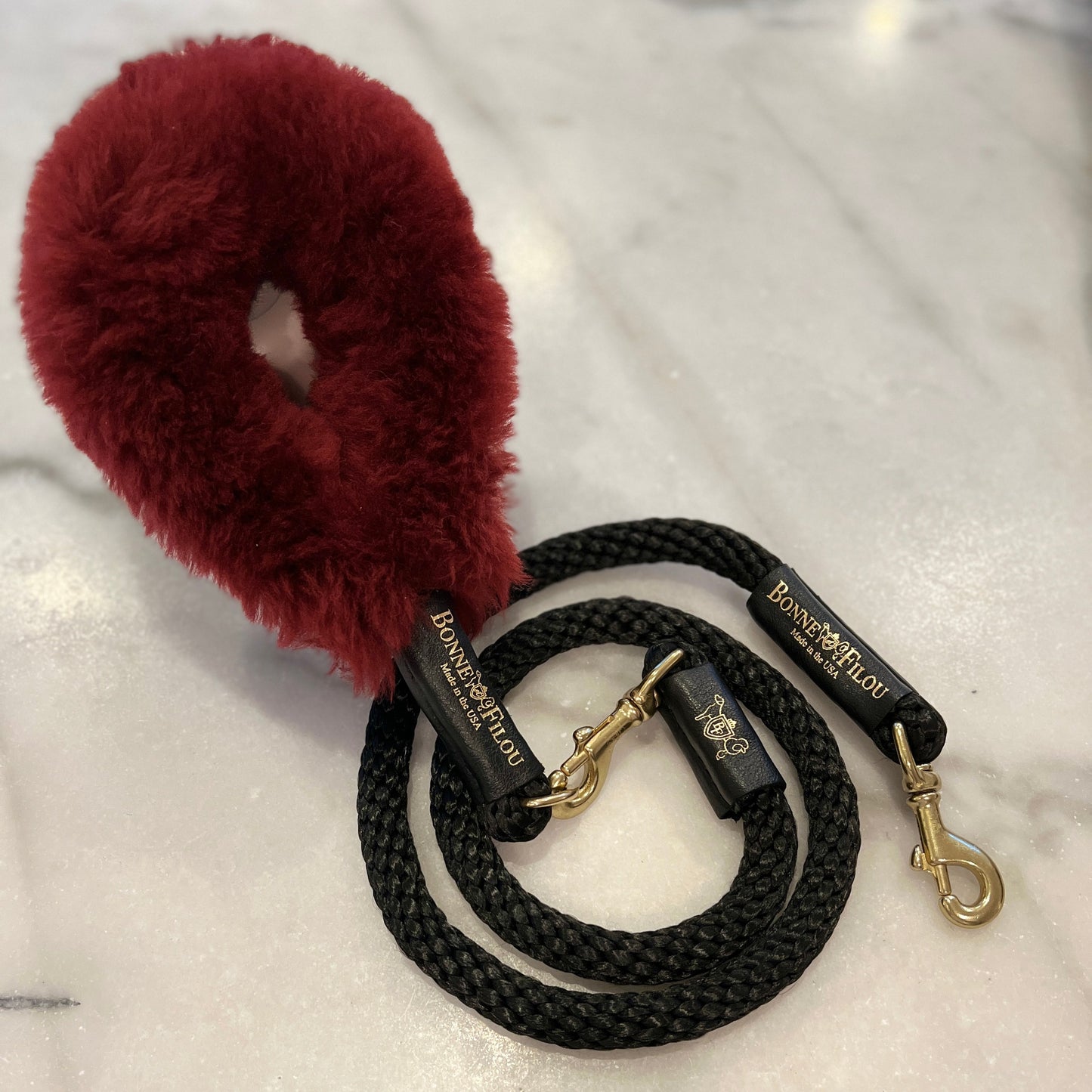 Laisse Luxe pour Chien - Poignée Shearling + Corde Premium - Bonne et Filou - Made in USA