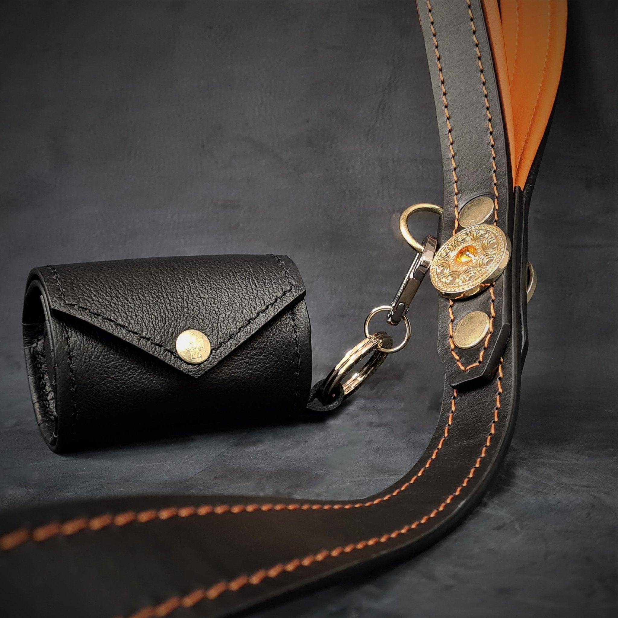 Luxe Artisanal 🐶 Bestia Designer Poop Bag Holder - Porte‑Sacs en Cuir Nappa Italien