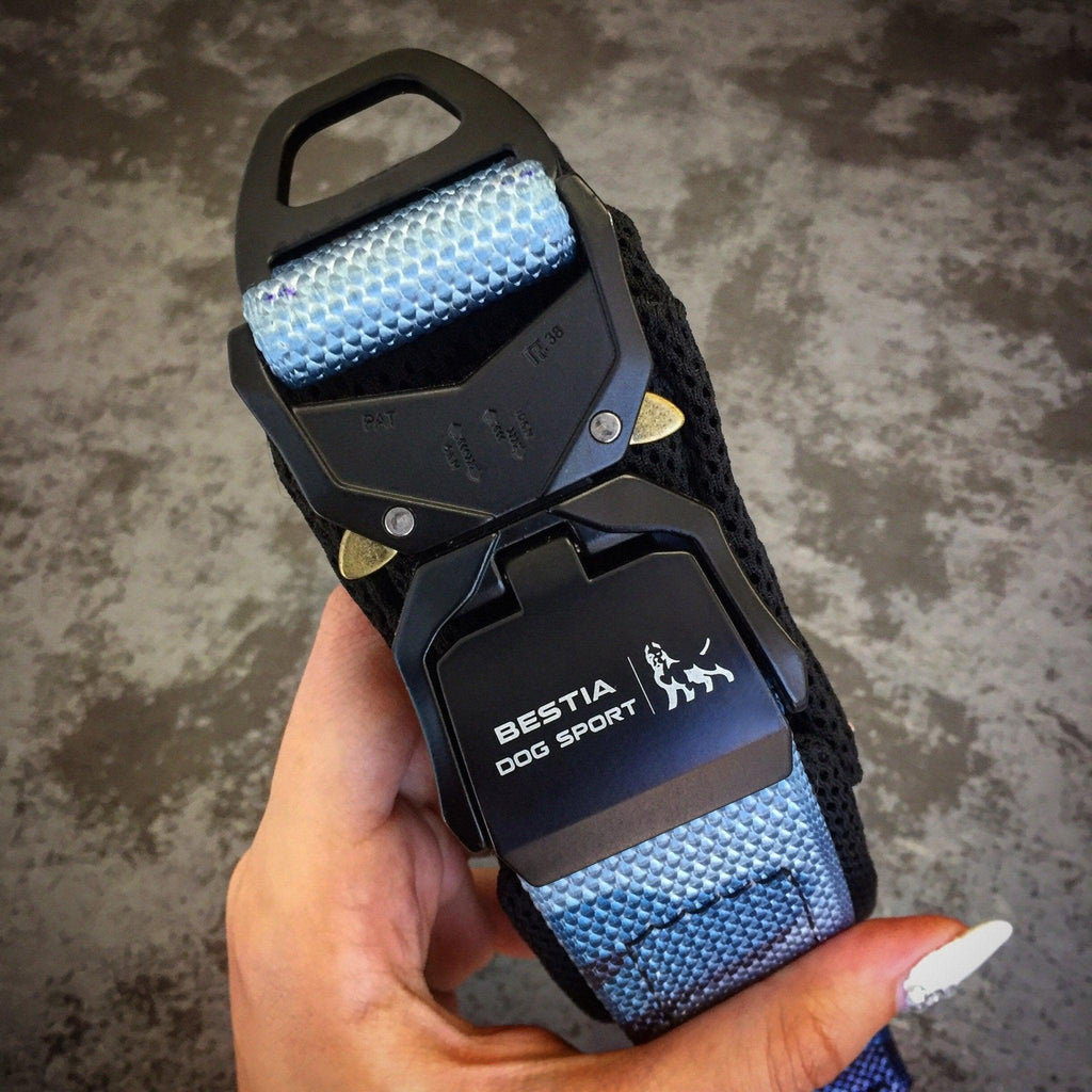 Tactical Premium 🐺 BESTIA DOG SPORT - Fast Release Collar Blue Camo (Ultra‑Résistant)