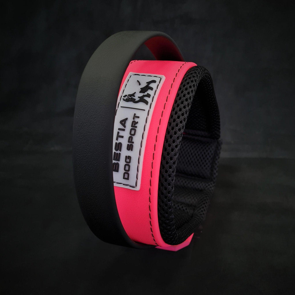 Tactical Premium Dog 🐺 BESTIA DOG SPORT - Handle Collar Neon Pink (Collier à Poignée Ultra‑Résistant 2’’)