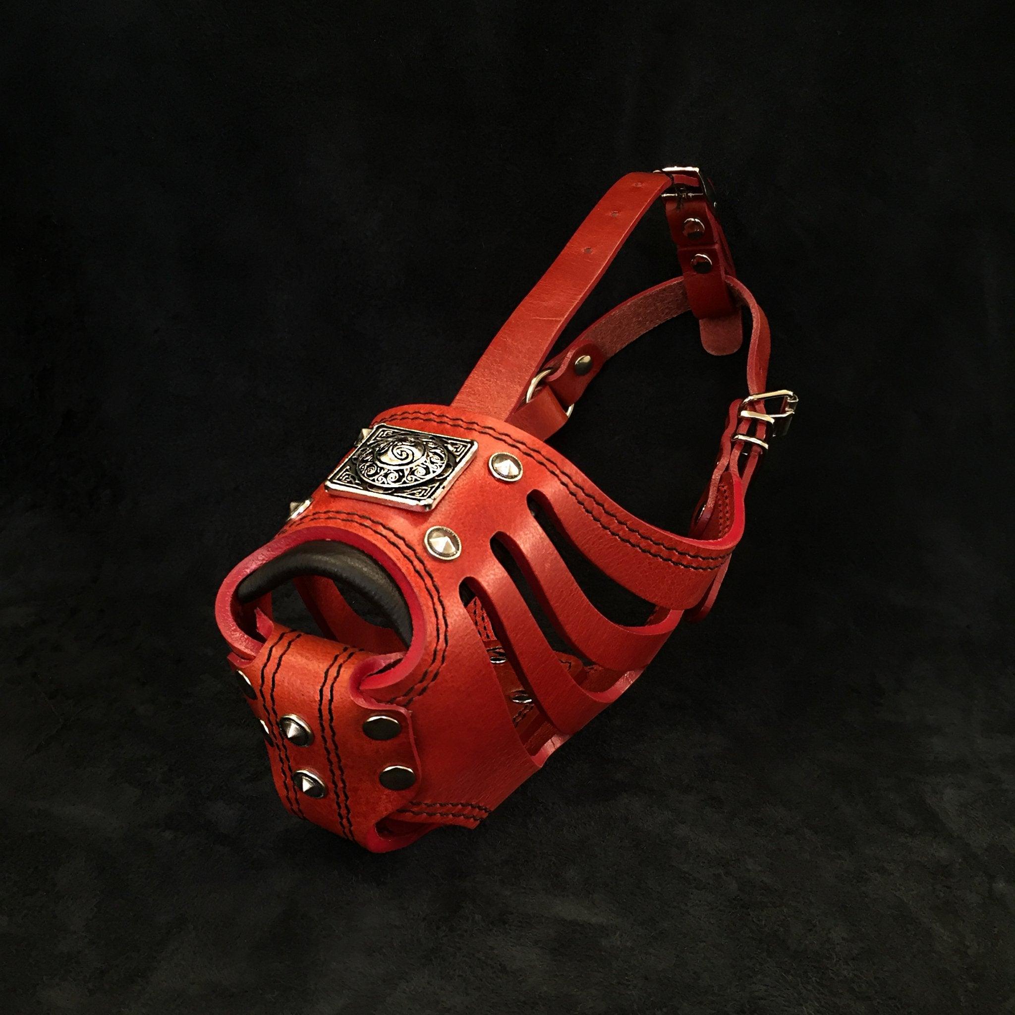 🐺 ''Eros'' Basket Muzzle RED